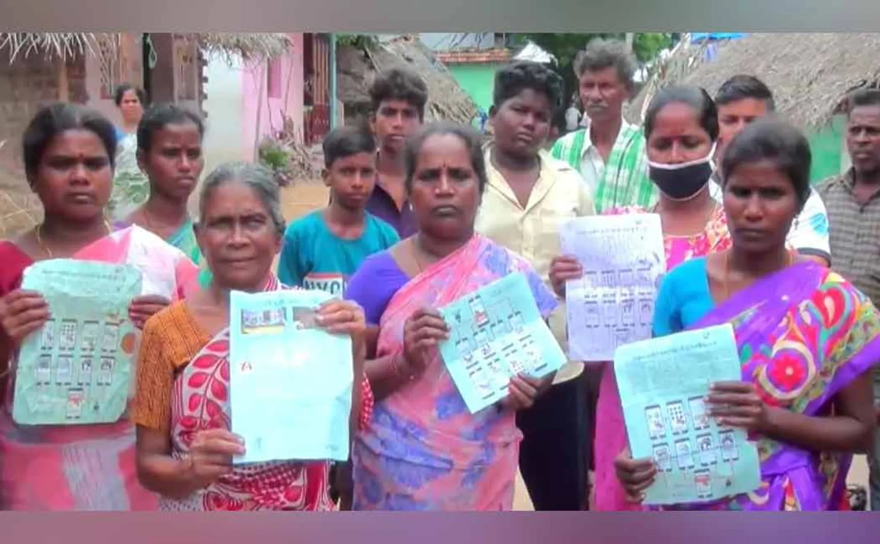 The central government that sent the congratulatory letter that the houses and toilets were built without being built
