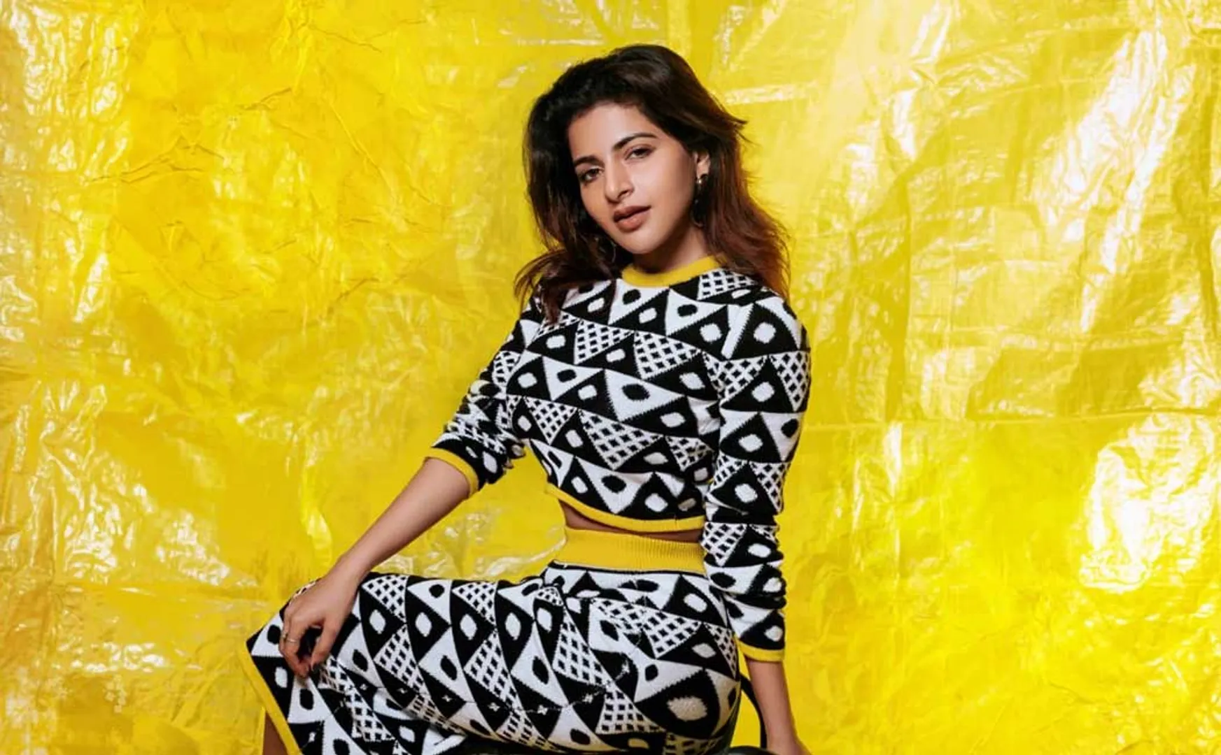 Iswarya Menon New Photos