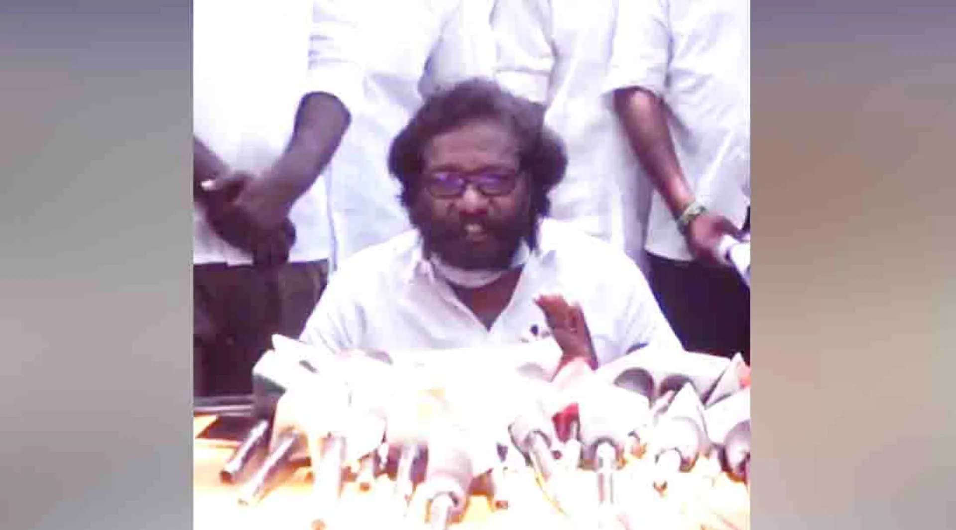 actor karunas