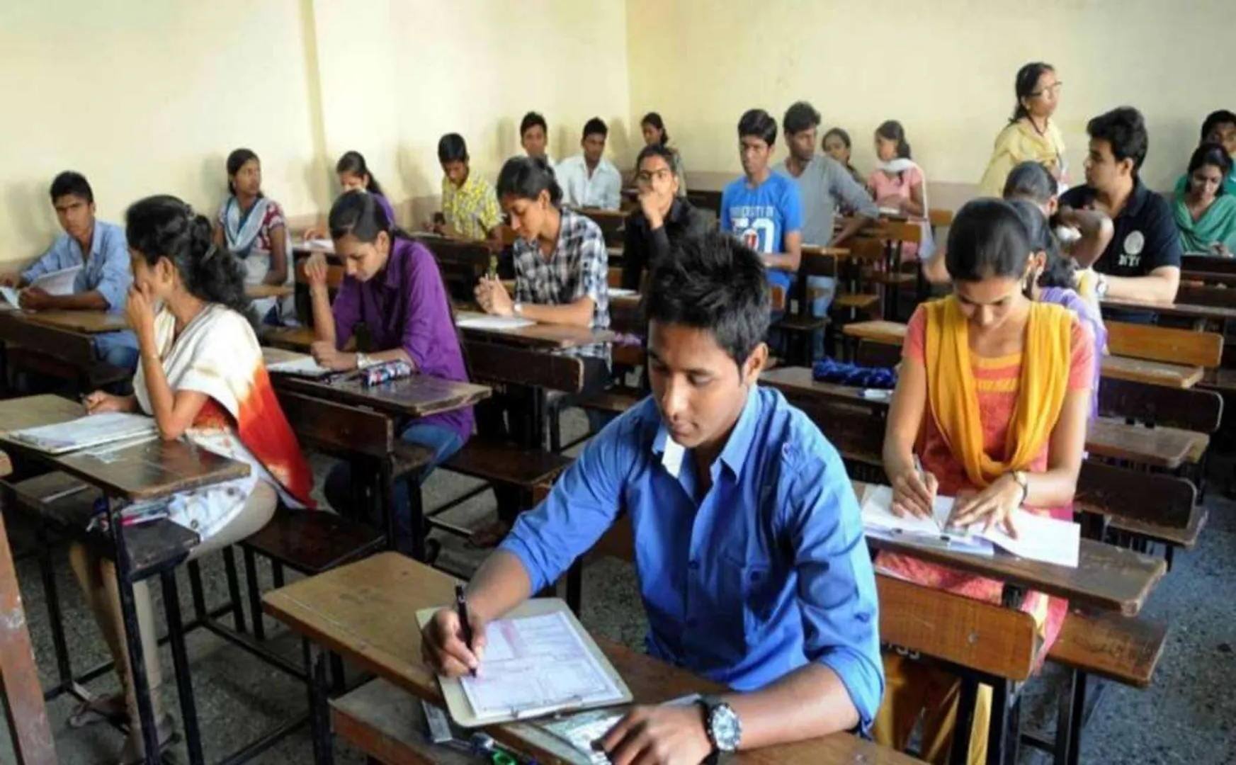 jee advanced exam students 