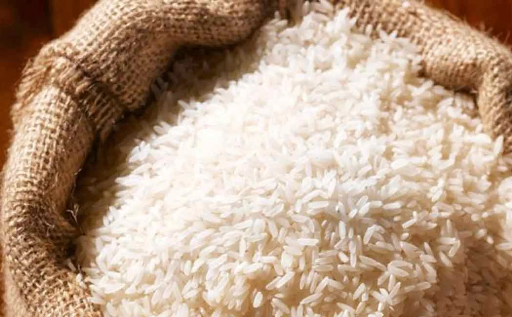 2 arrested for ration rice case 