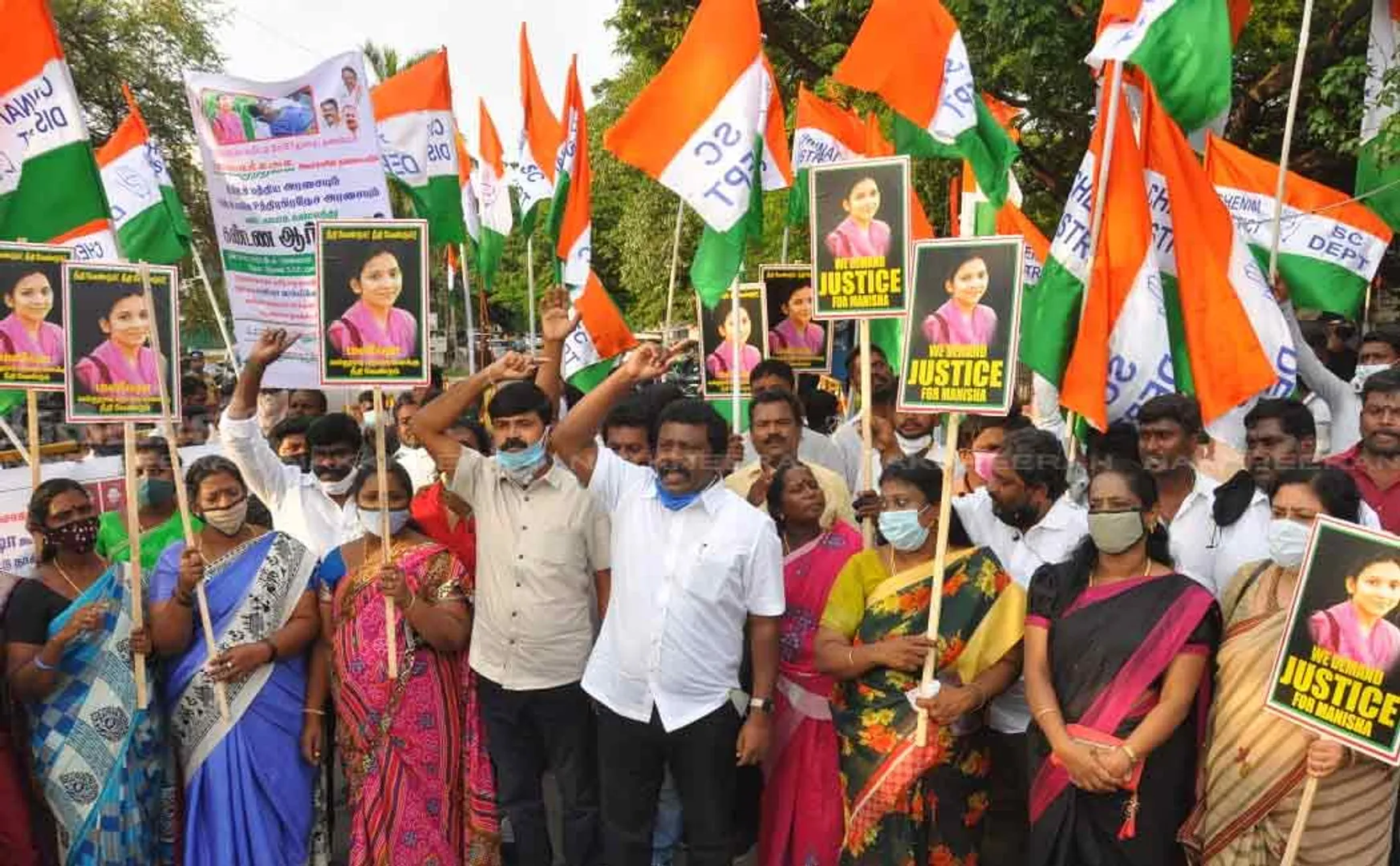 Rahul arrested in UP congress people in chennai 