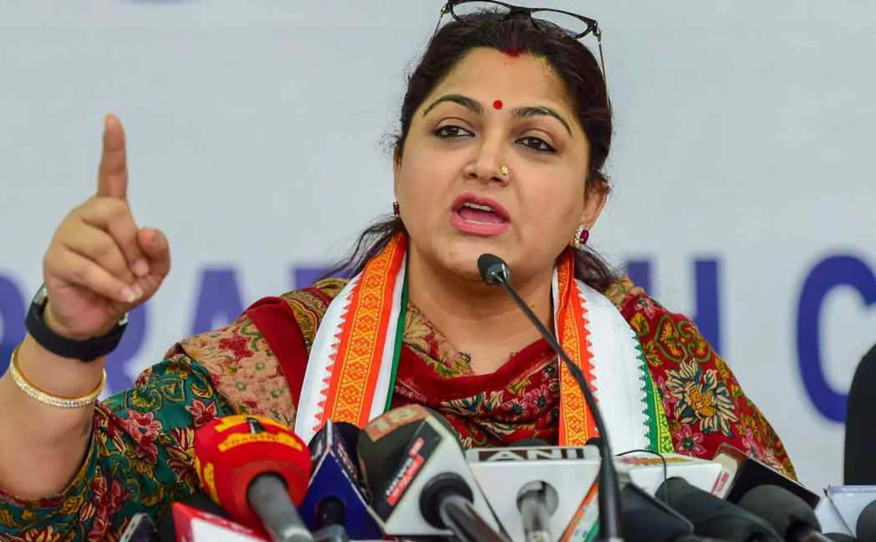 Khushboo's resignation letter to Sonia gandhi 