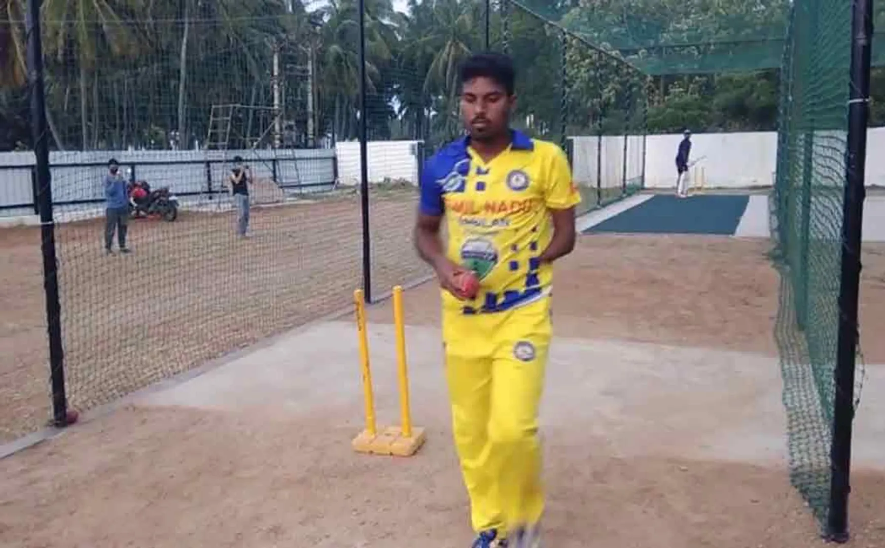  Disabled cricketer Srinivasan