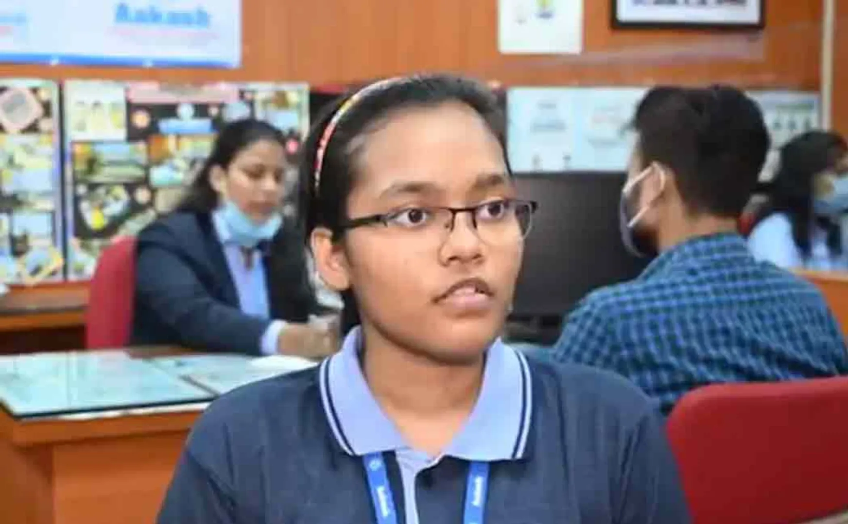 delhi student lose rank in neet result due to age