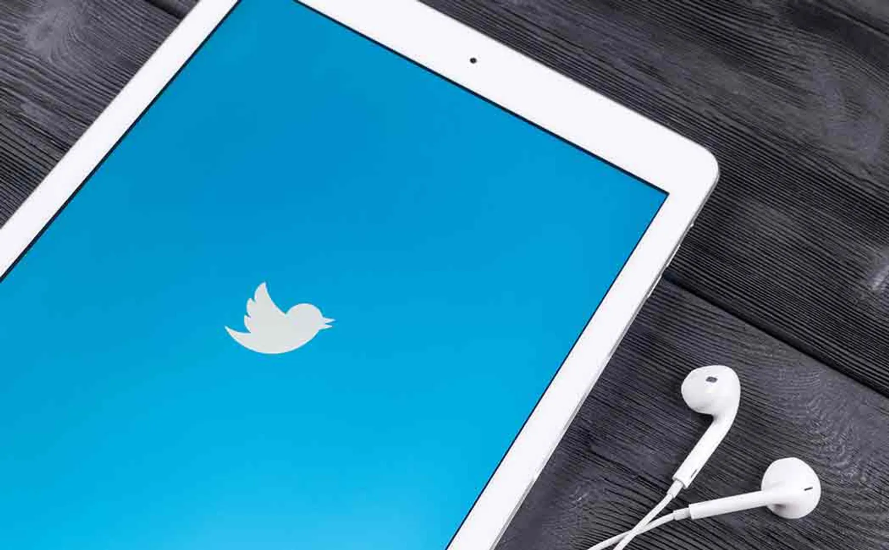 twitter on showing Jammu Kashmir as part of China
