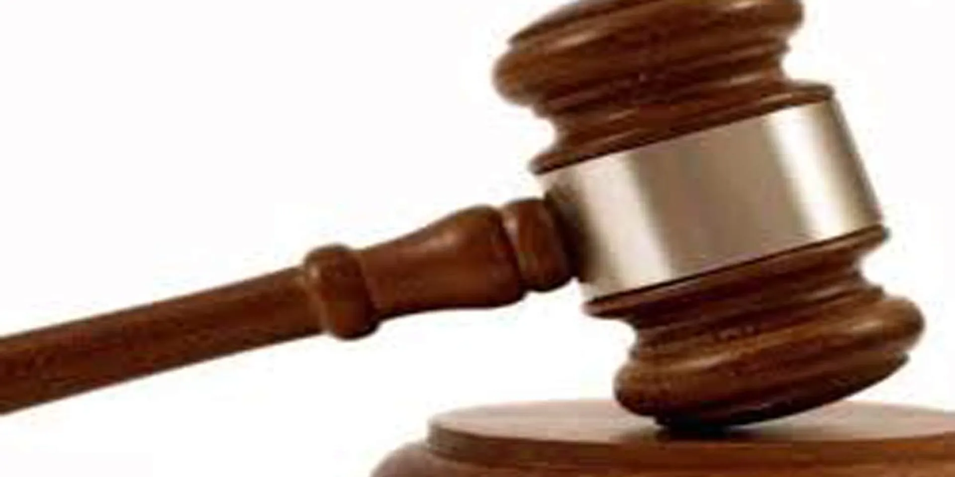  Britain court 