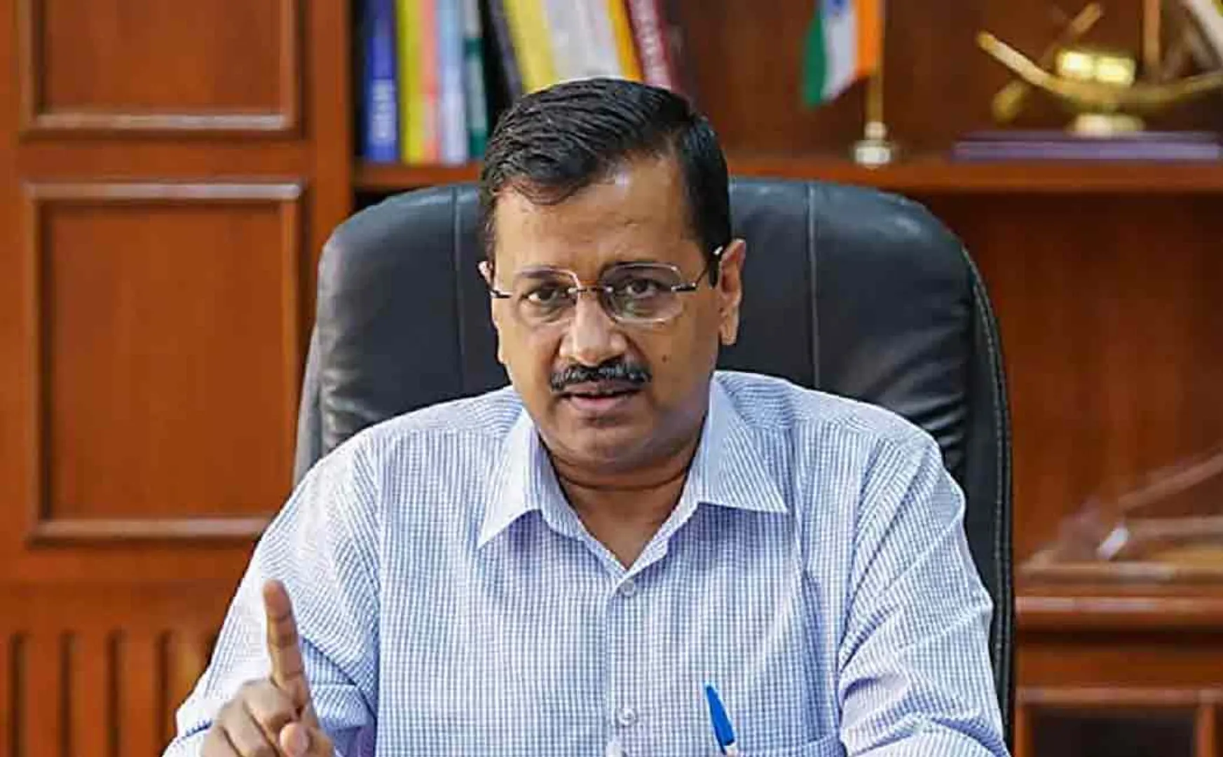 arvind kejriwal about free corona vaccine