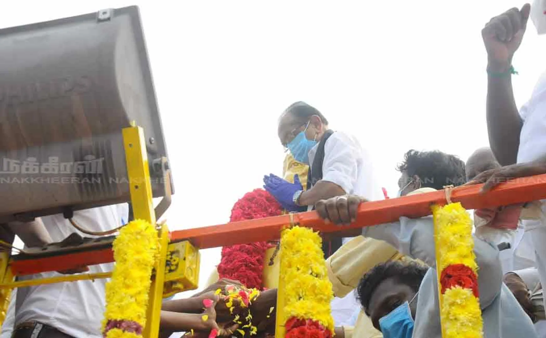 various politics party leaders pay homage muthuramalinga thever 