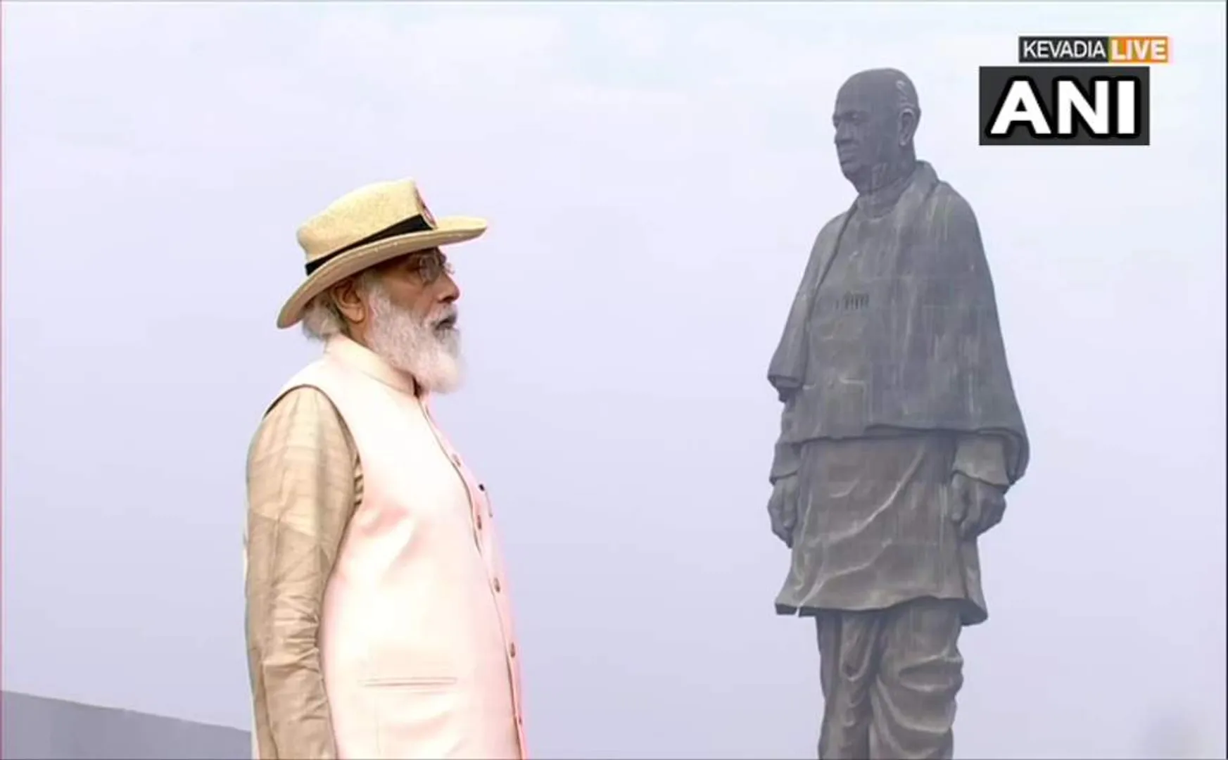 Sardar Vallabhbhai Patel on his birth anniversary pm narendra modi in gujarat 