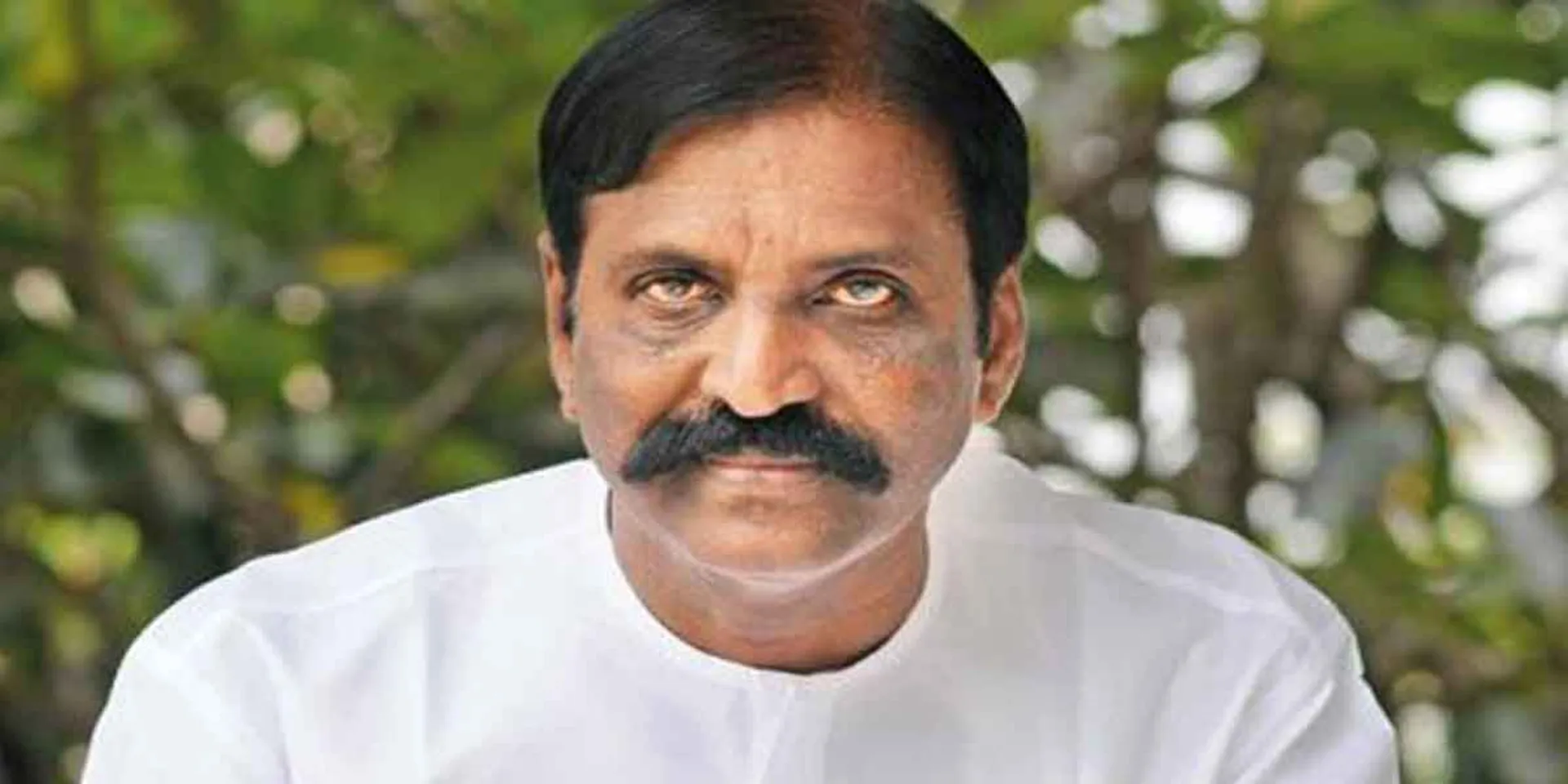  Vairamuthu tweeted