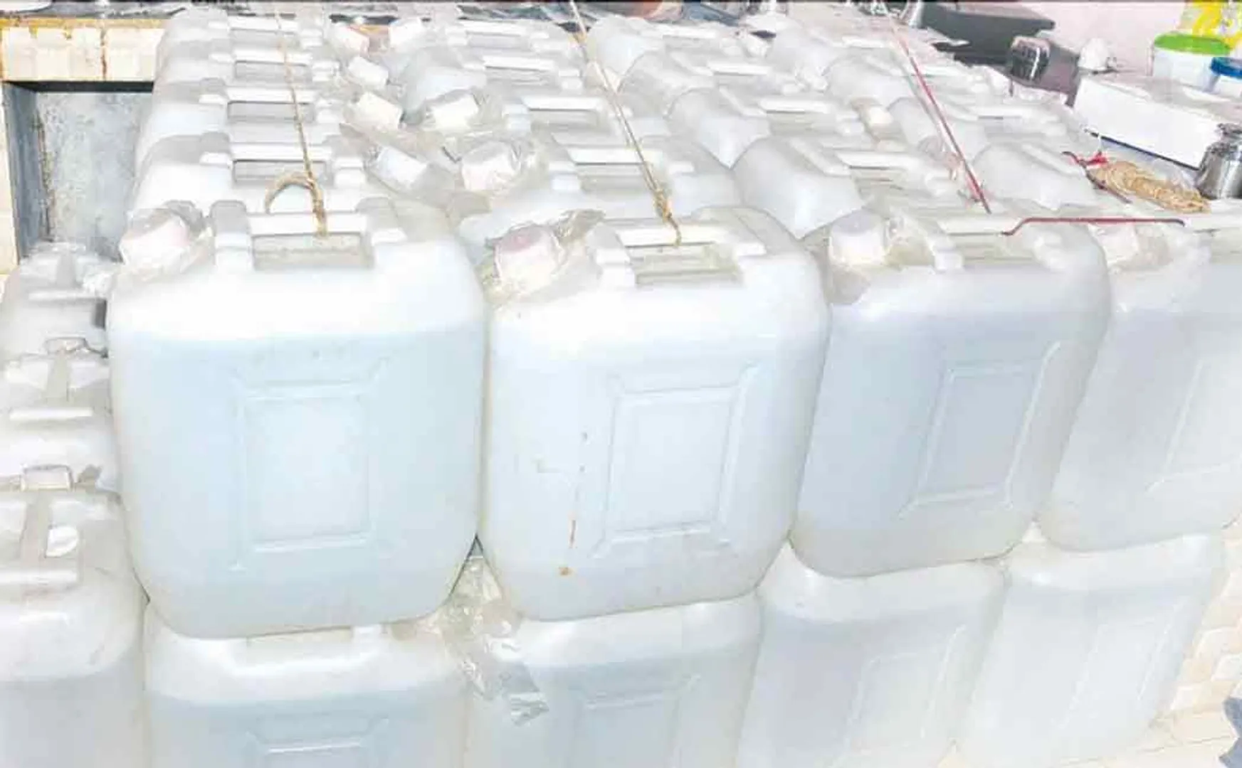 Rs 20 lakh worth of kerosene alcohol from a village field house ...