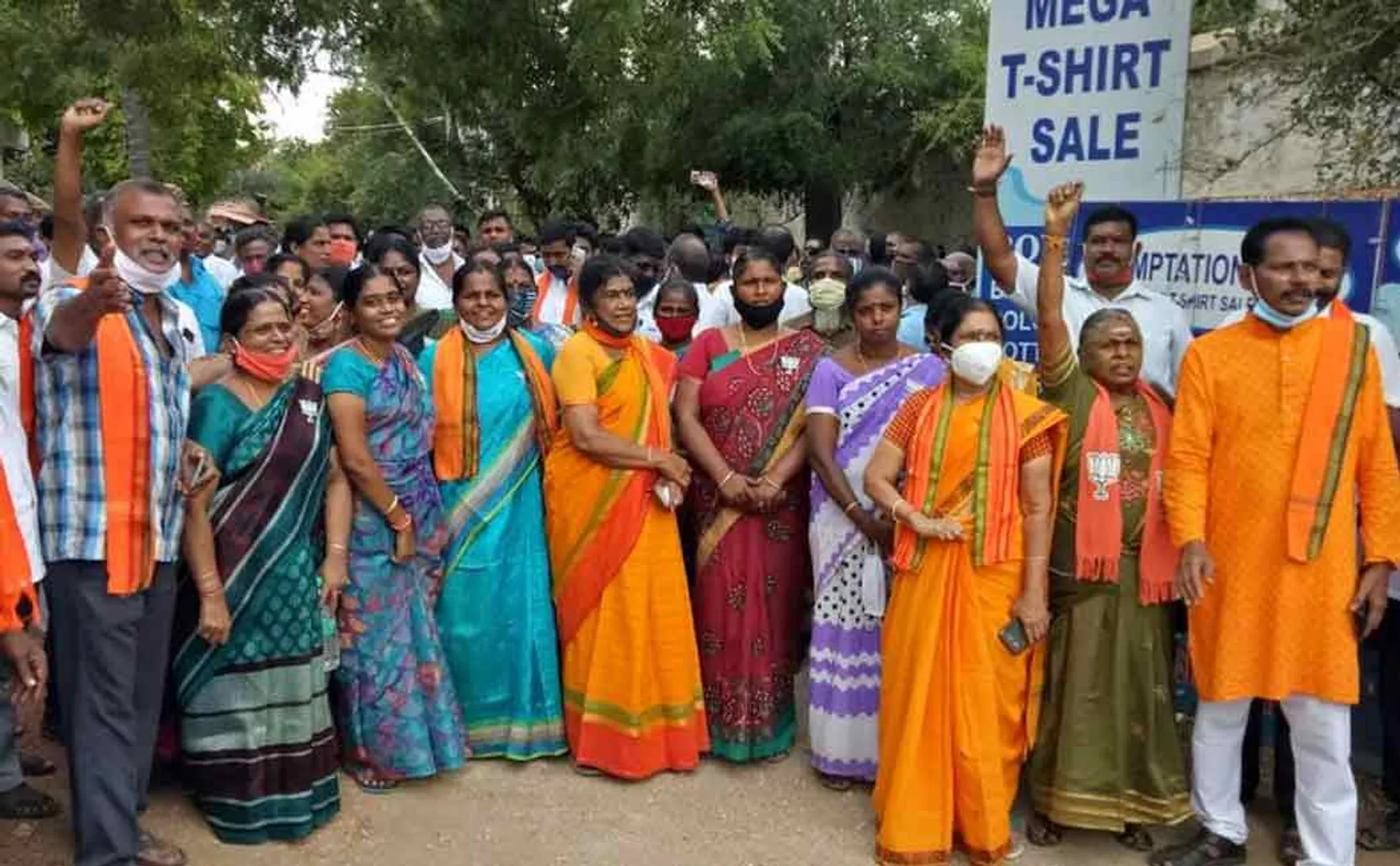 BJP leader arrested for trying to blockade Erode District Collector's Office