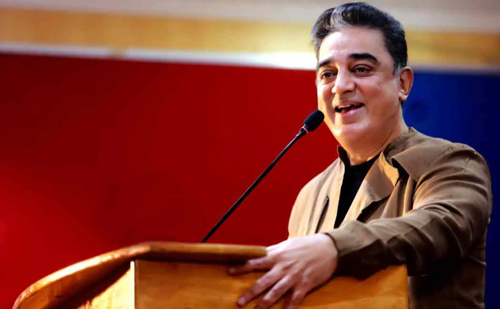 pinarayi vijayan wishes kamalhassan