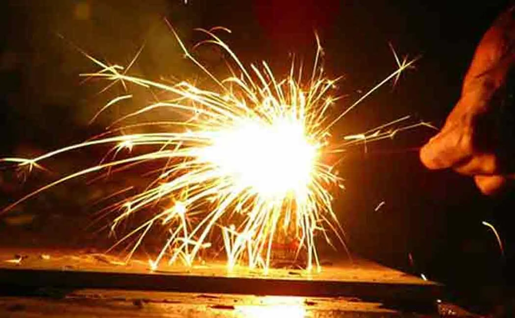 Sivakasi firecrackers should be allowed ... Congress MP Request!