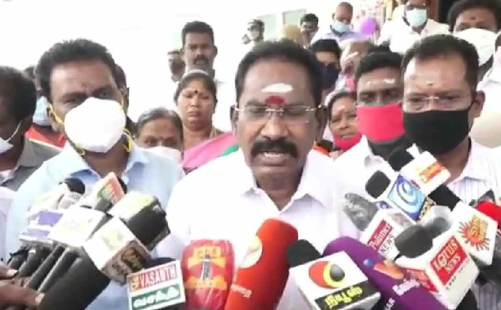 "BJP leader Murugan is conducting a vel pilgrimage as the election is approaching" Minister sellur Raju