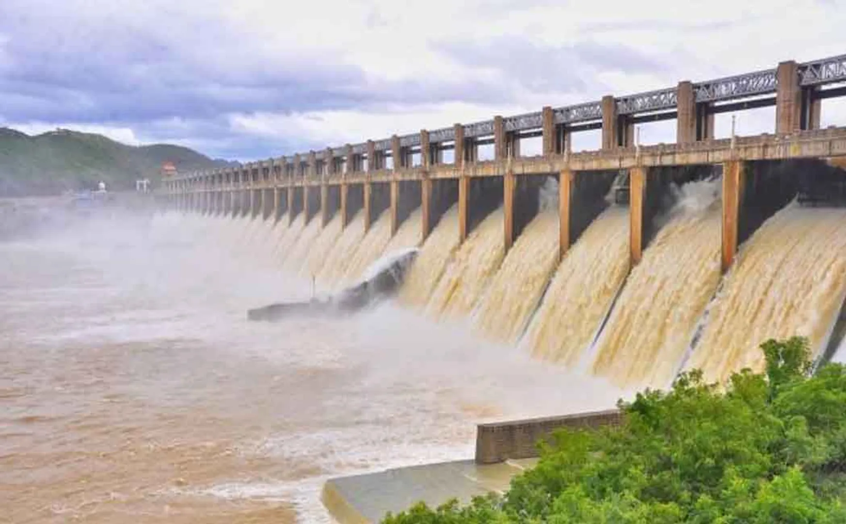 salem district mettur dam water level 