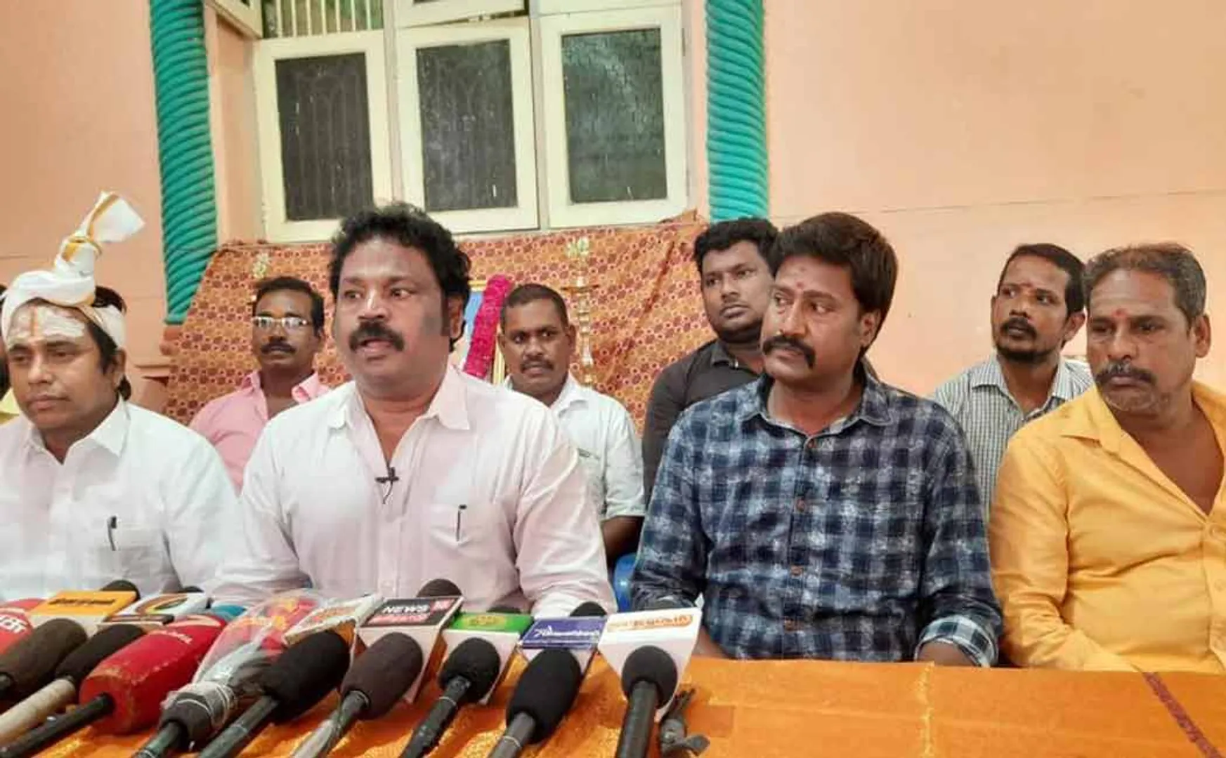 director gowthaman