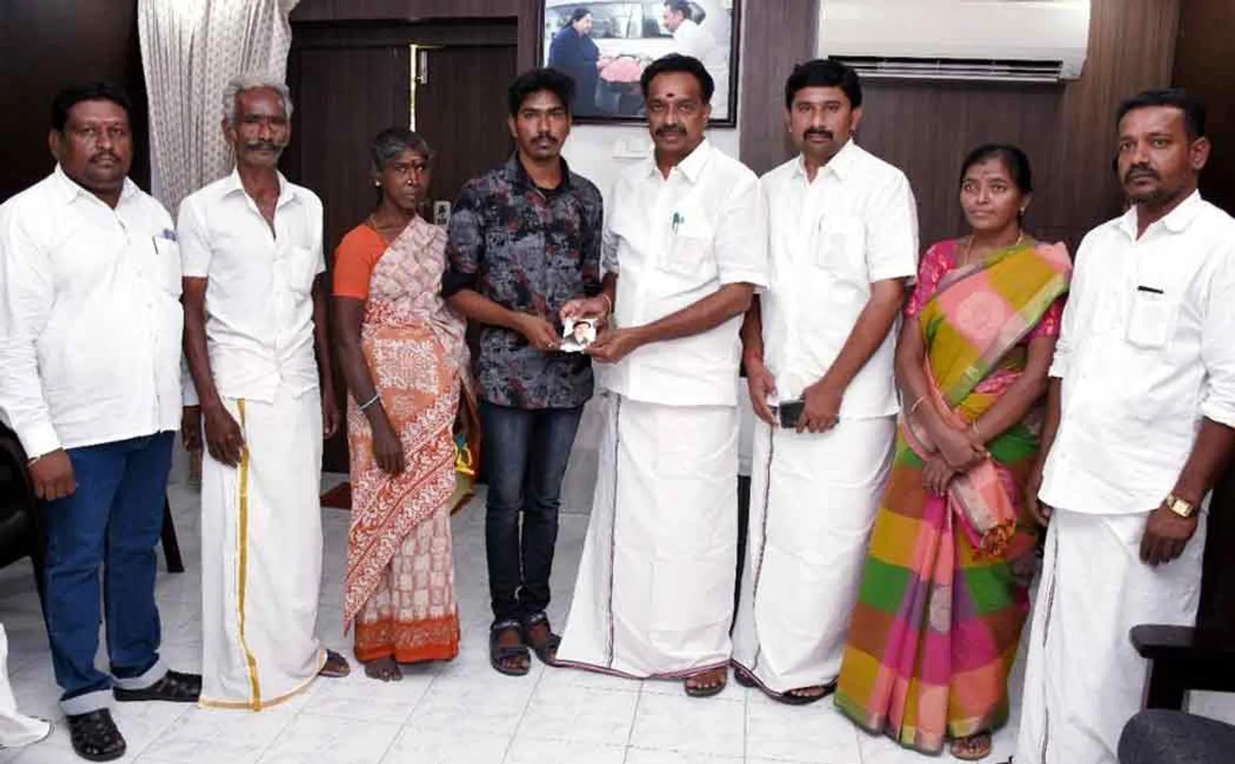 Minister Vijayabaskar assisted in the medical education of the student