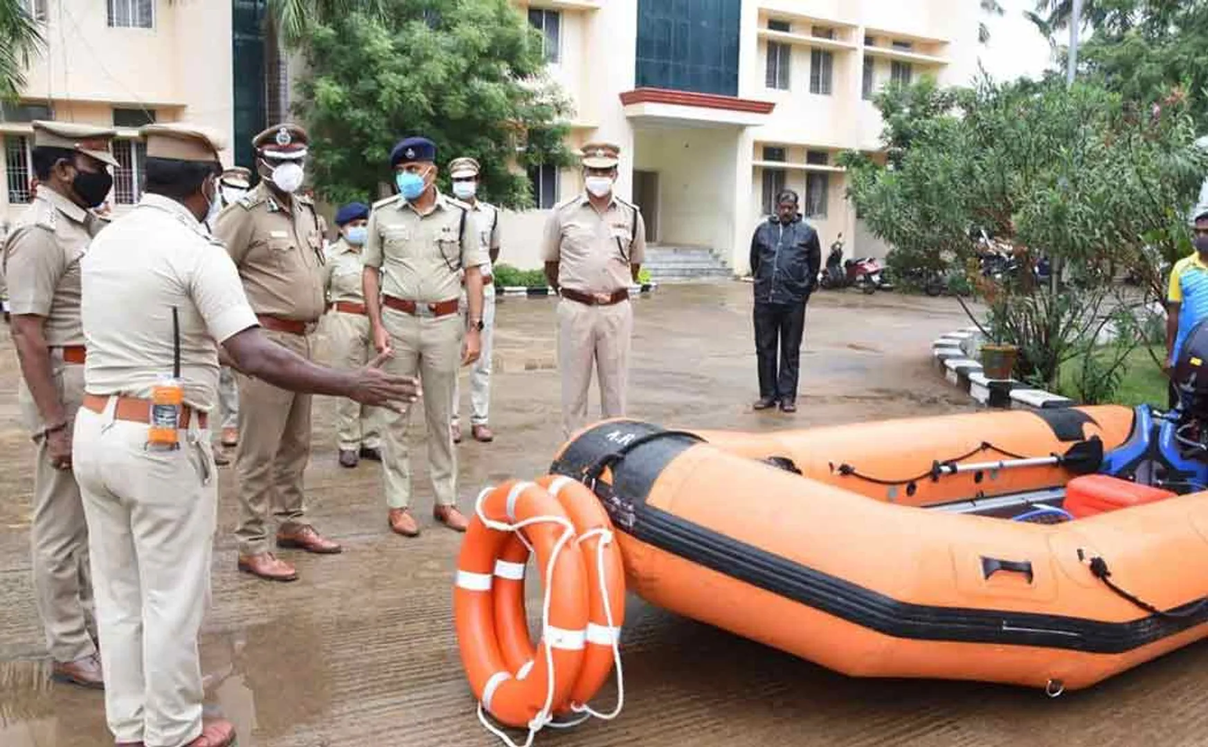 Cuddalore IG inspect chidambaram due to nivar cyclone 