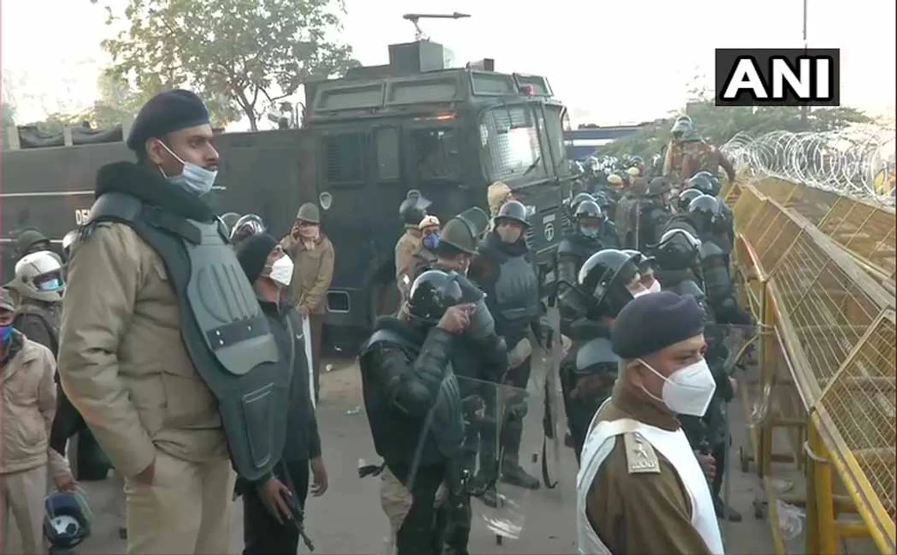 delhi chalo haryana farmers police state border closed 