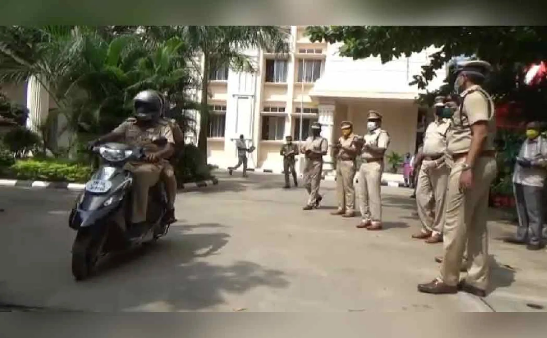 Two-wheeler patrol vehicles for police to prevent public from crime - Madurai Commissioner