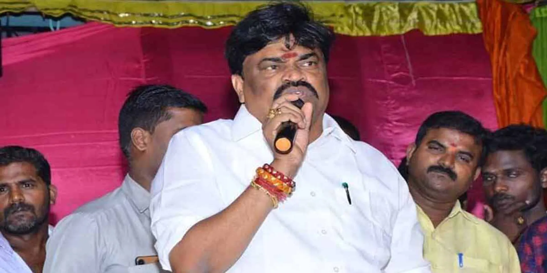 admk rajendra balaji