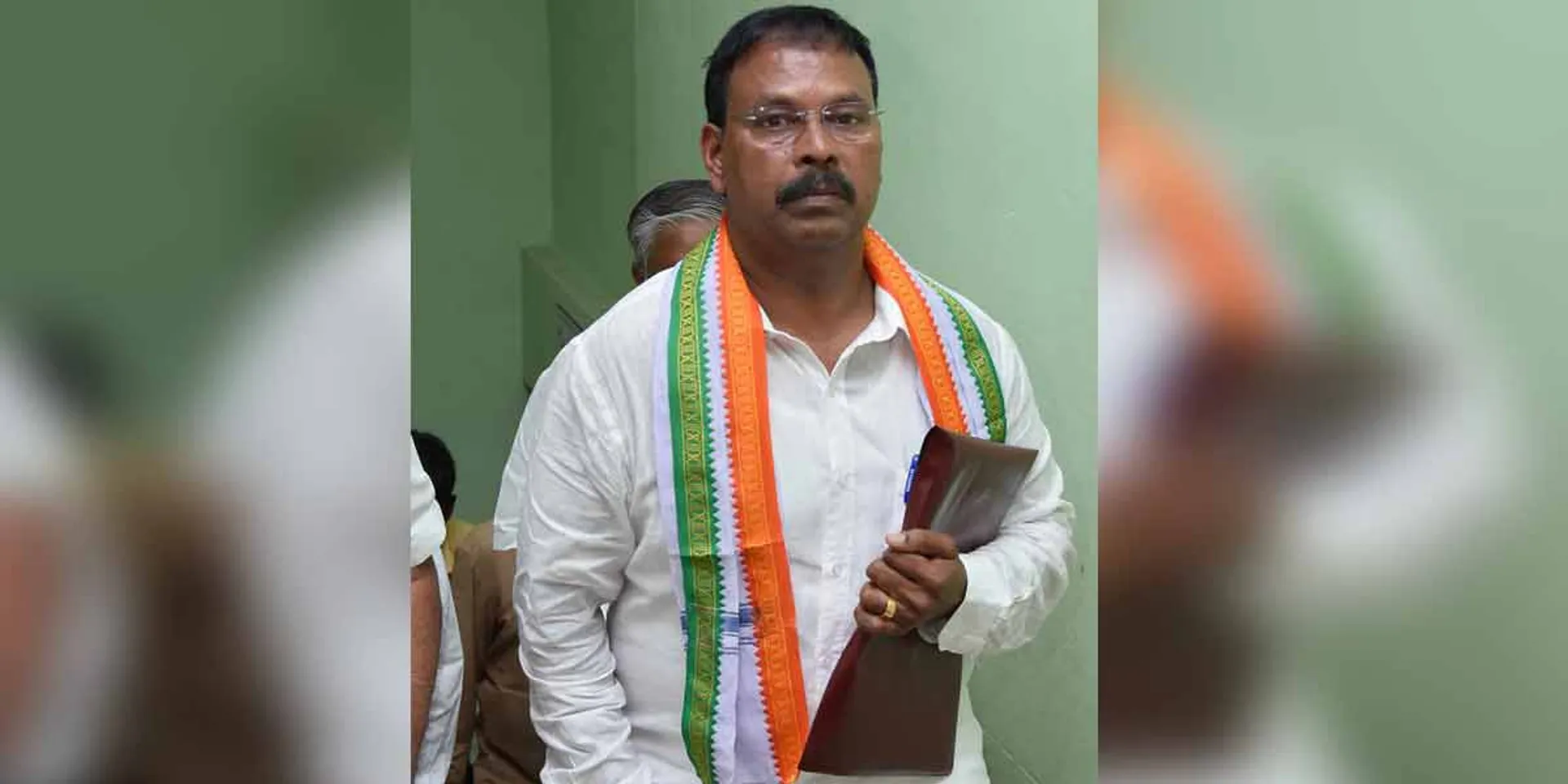 No confidence in the voting machine Re-ballot system is needed- Former Congress candidate Ruby Manokaran insists