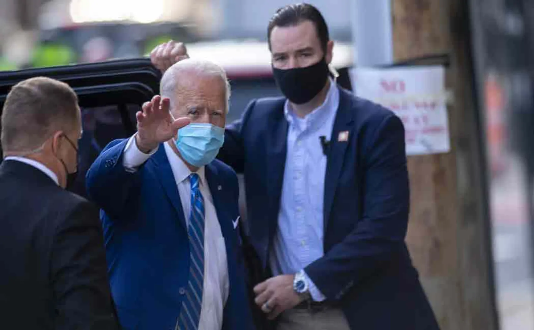 joe biden fractures his ankle after playing with dog