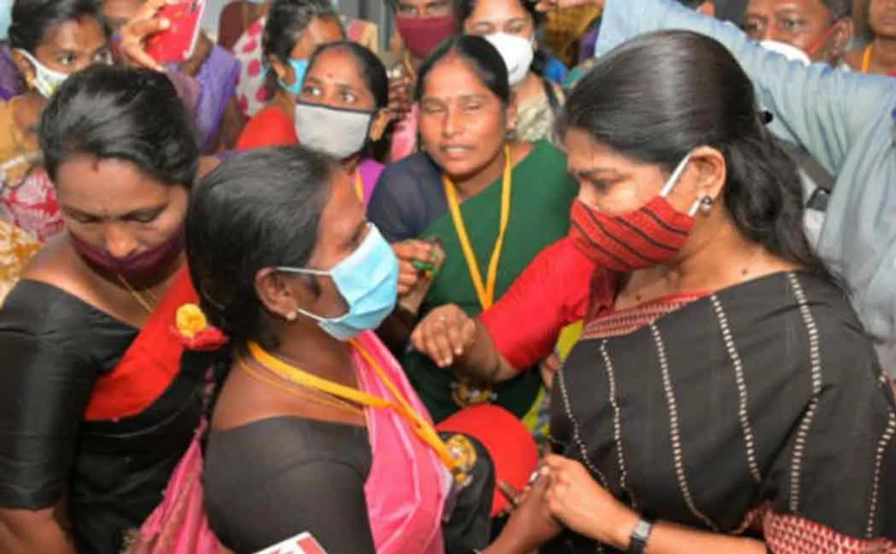  Kanimozhi campaign at selam 
