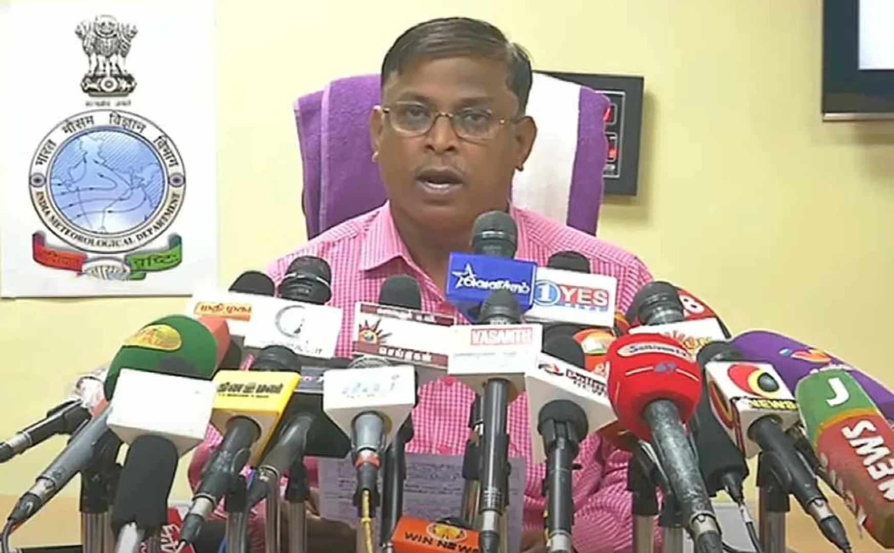 cyclone chennai regional meteorological centre heavy rains 