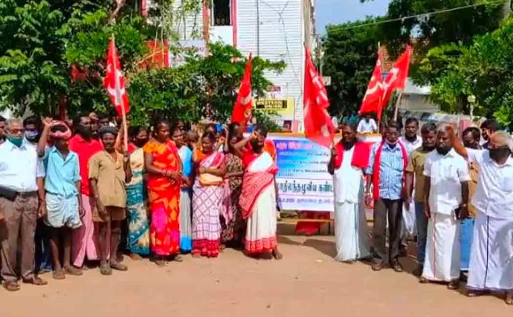 CITU party members thiruvaarur district support farmers 