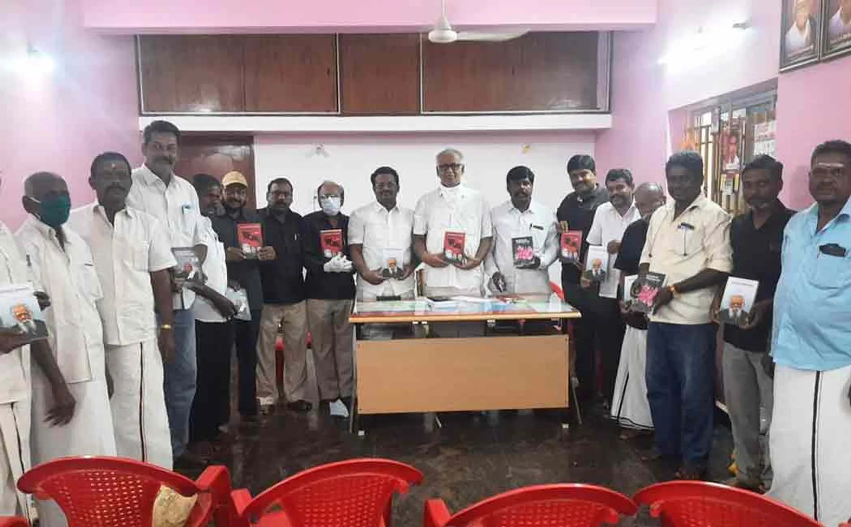 DK leader veeramani birthday three books released 