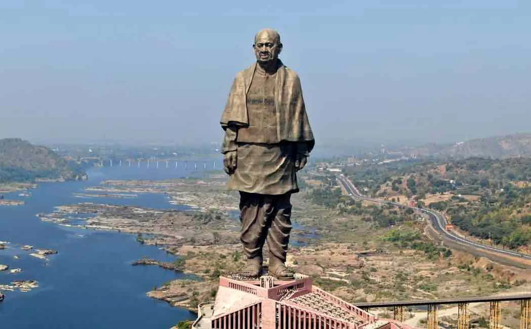 embezzlement in statue of unity tickets