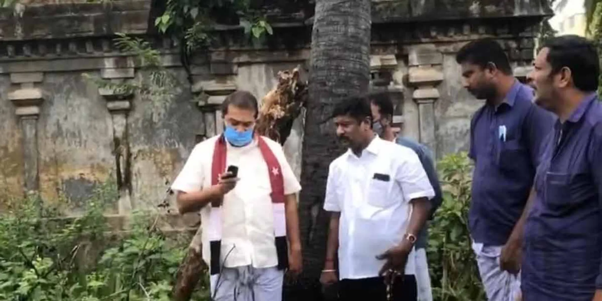 Tamimun Ansari was the first to go and rebuild the temple of the goddess that collapsed in the rain!