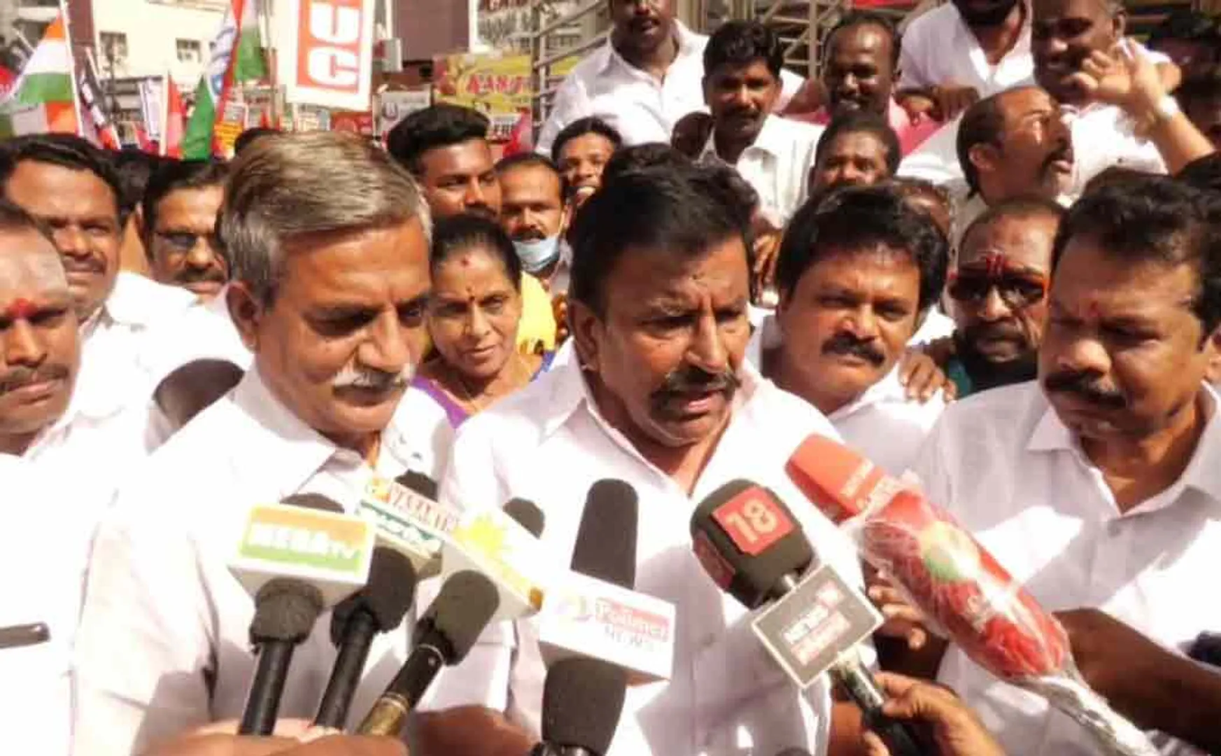 KN Nehru participate in trichy farmers support rally 