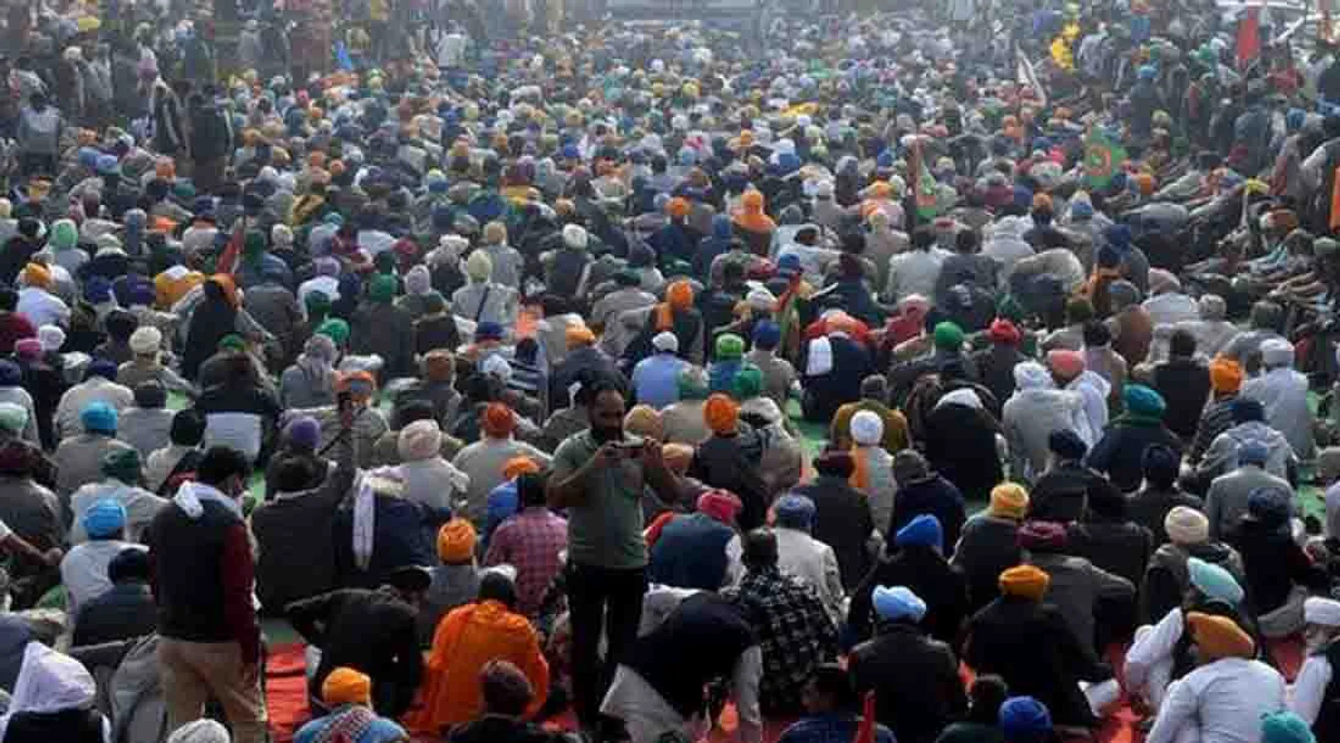 delhi farmers protest