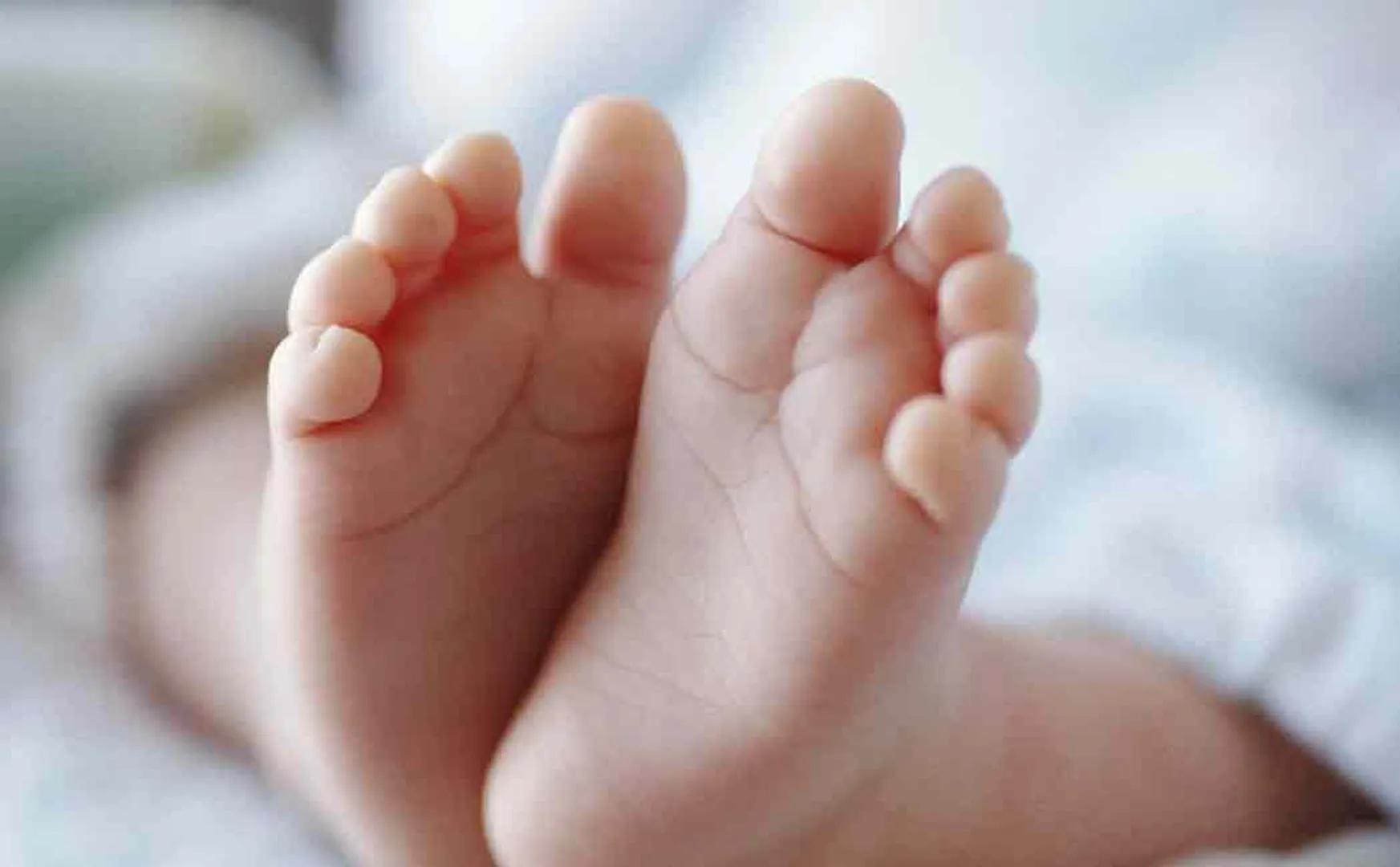 4 people arrested in erode in child case 