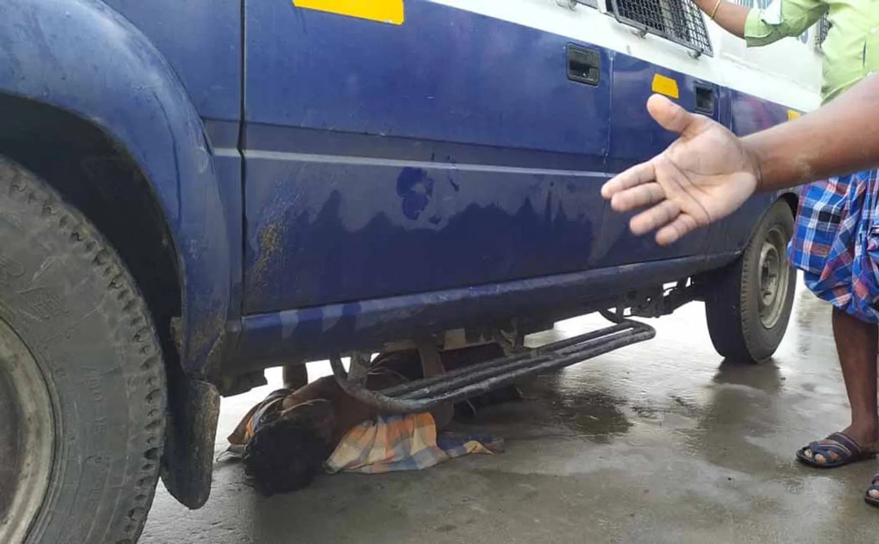 CUDDALORE DISTRICT ATM VAN PERSON POLICE INVESTIGATION 