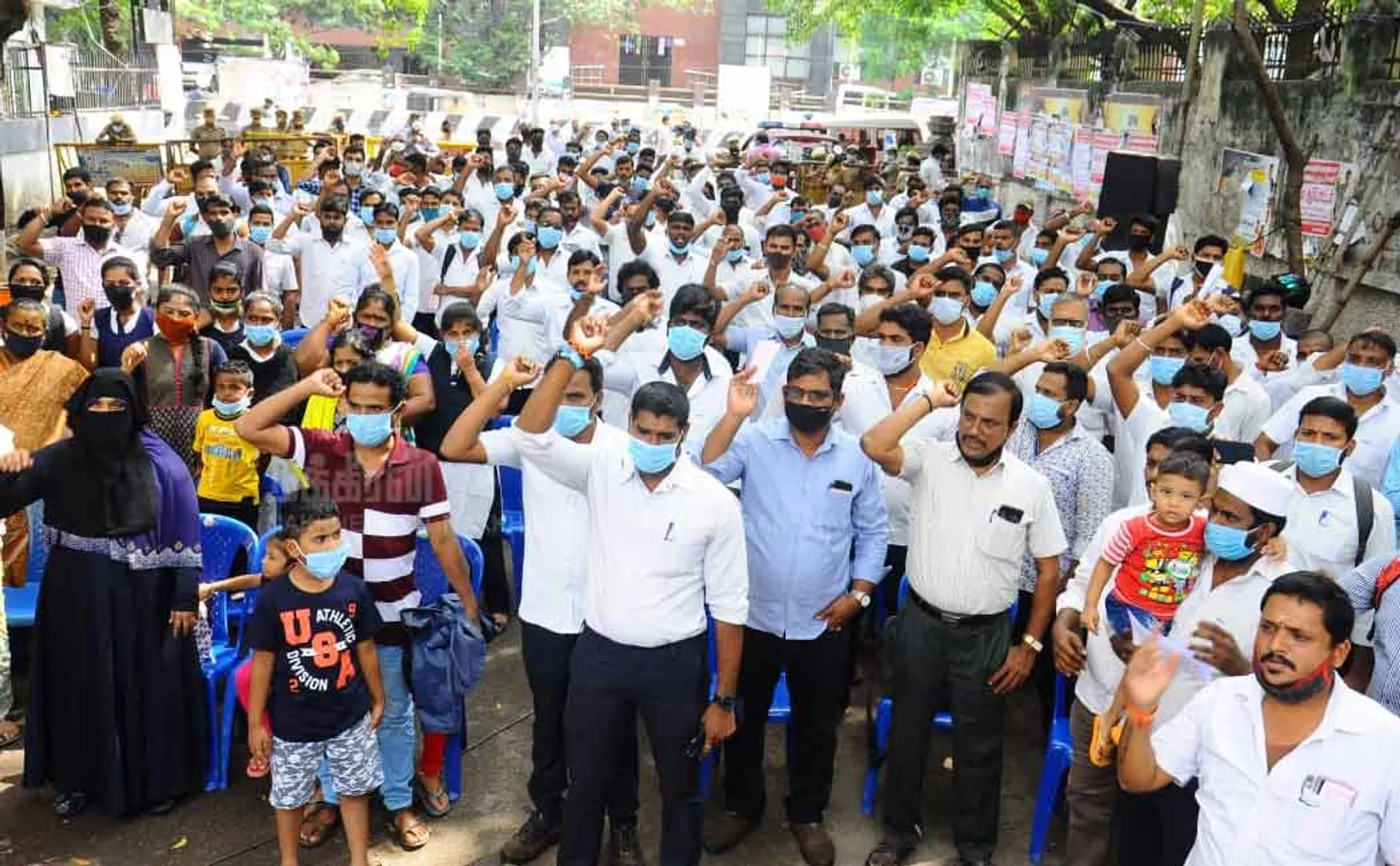 SRF company staffs Strike