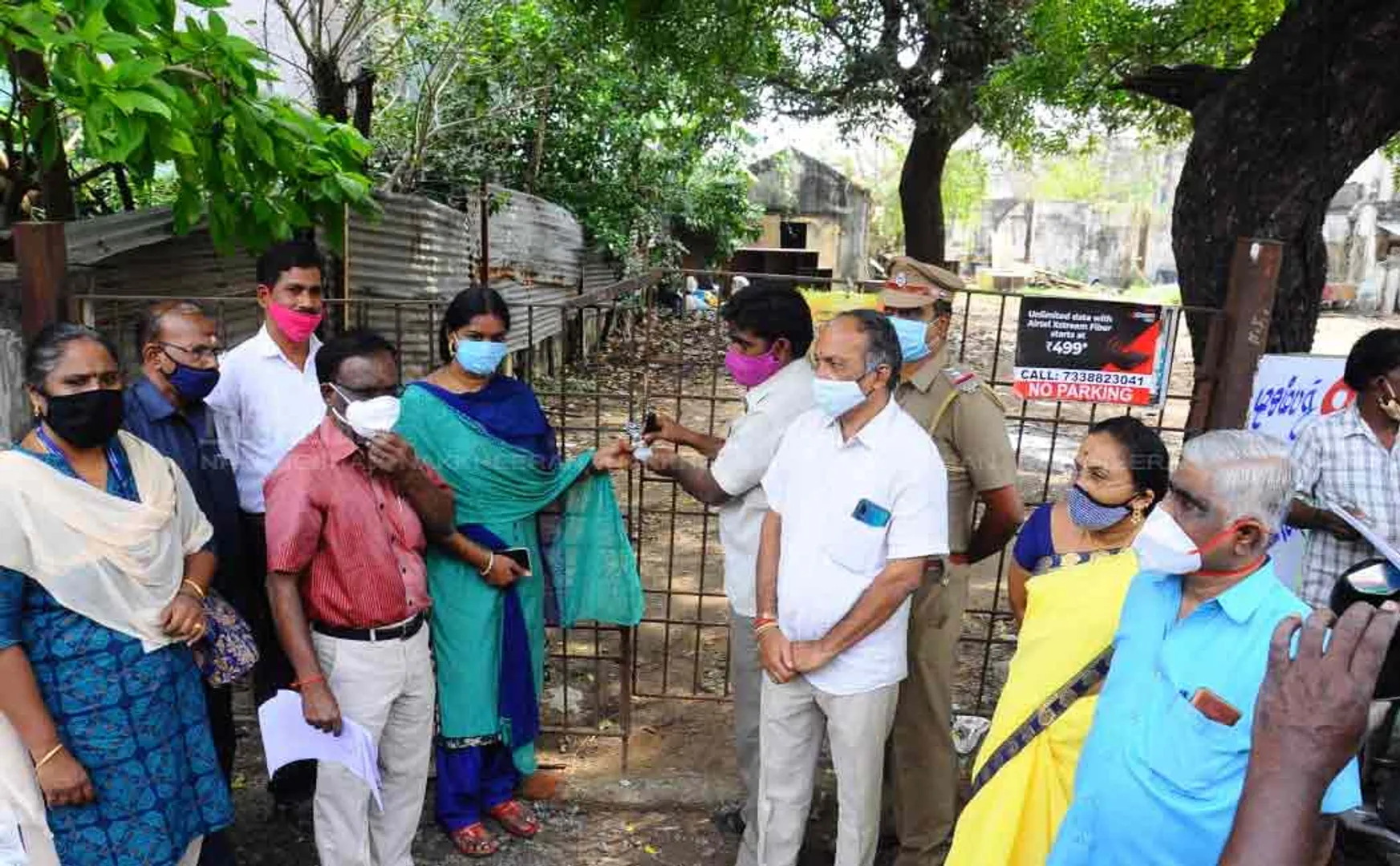 Rs 12 crore worth of land and house sealed for non-payment of rent ..!