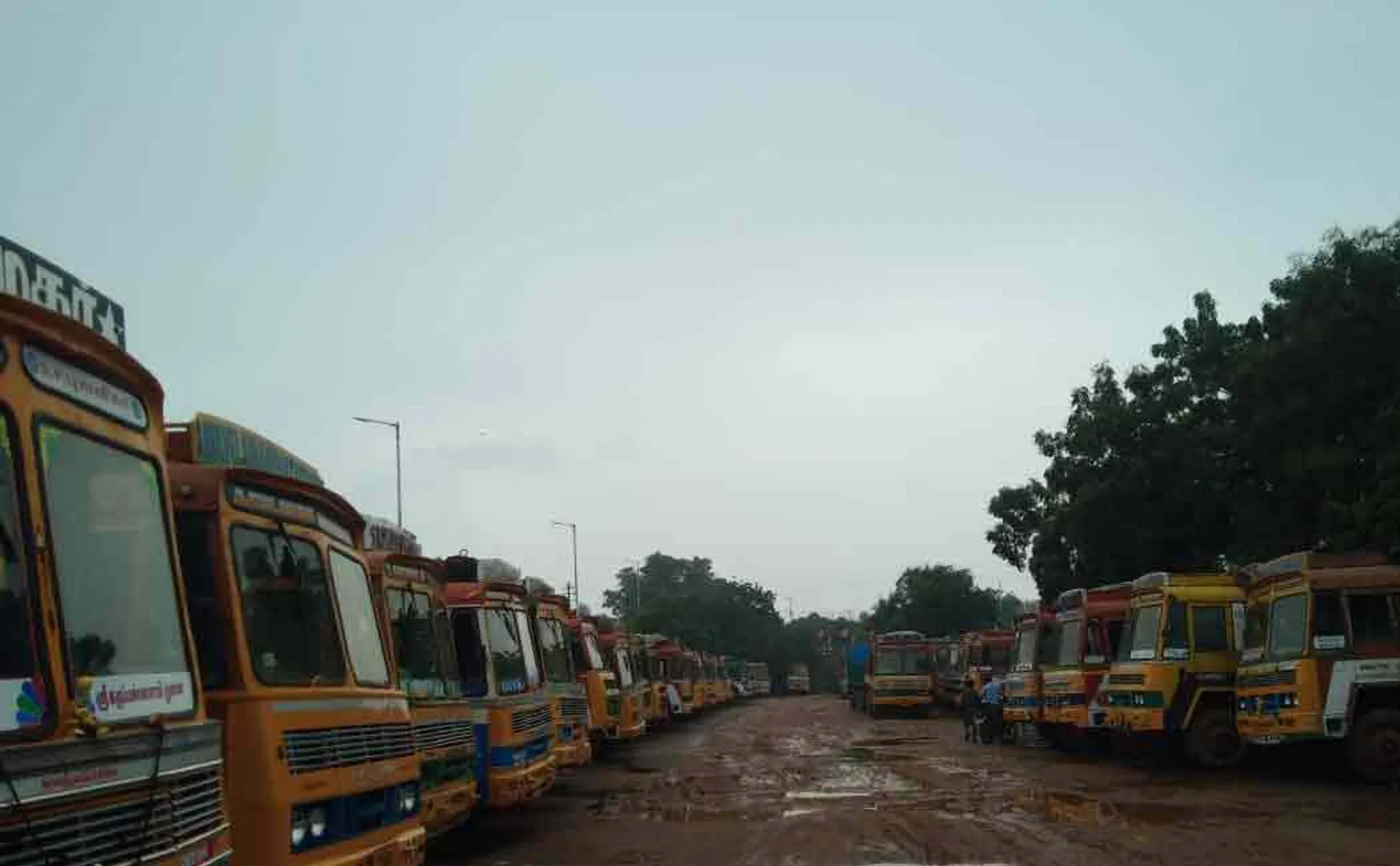 ‘About 1 lakh lorries to go on strike in Trichy alone’ - Trichy Lorry Owners Association