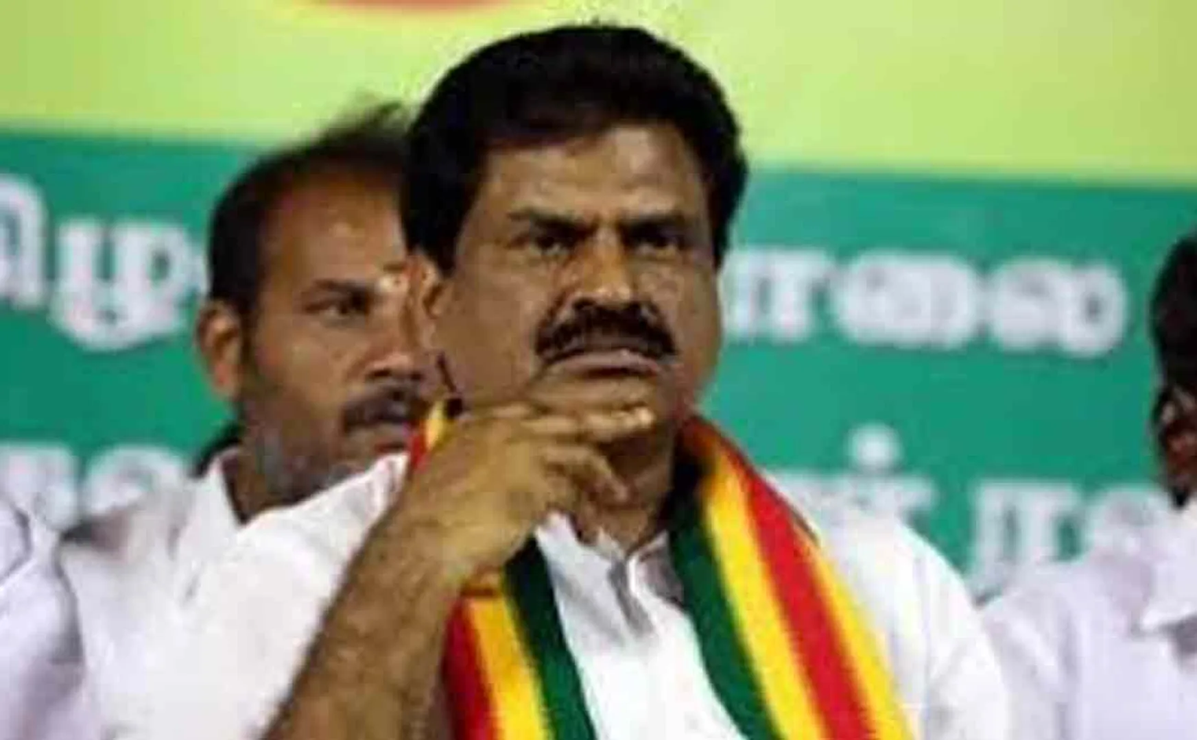 Chief Minister Edappadi Palanichamy has disturbed the peace of Tamil Nadu ....! - Condemnation of BJP Eeswaran