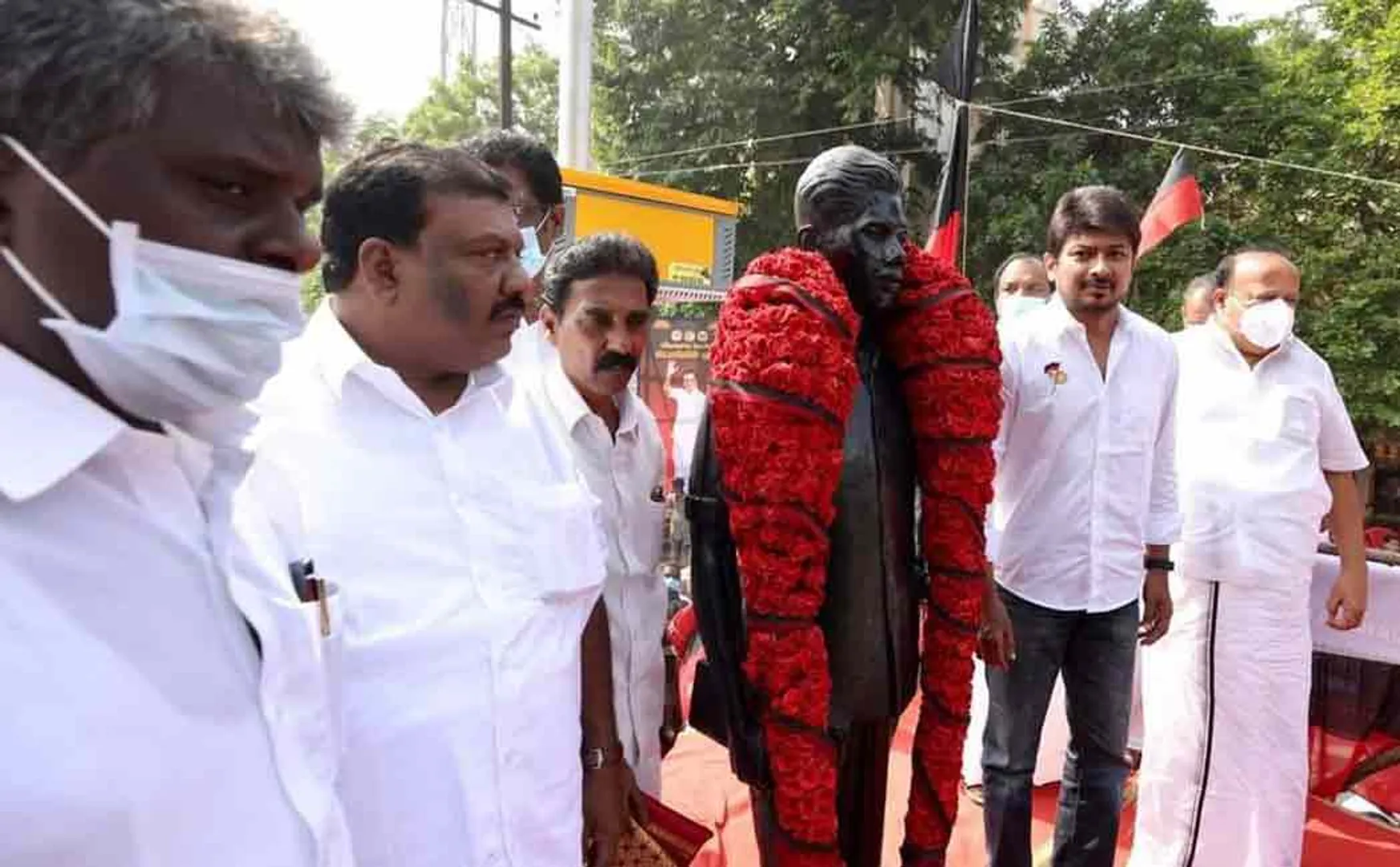 "The AIADMK thinks they can win with the looted money" - Udayanithi Stalin