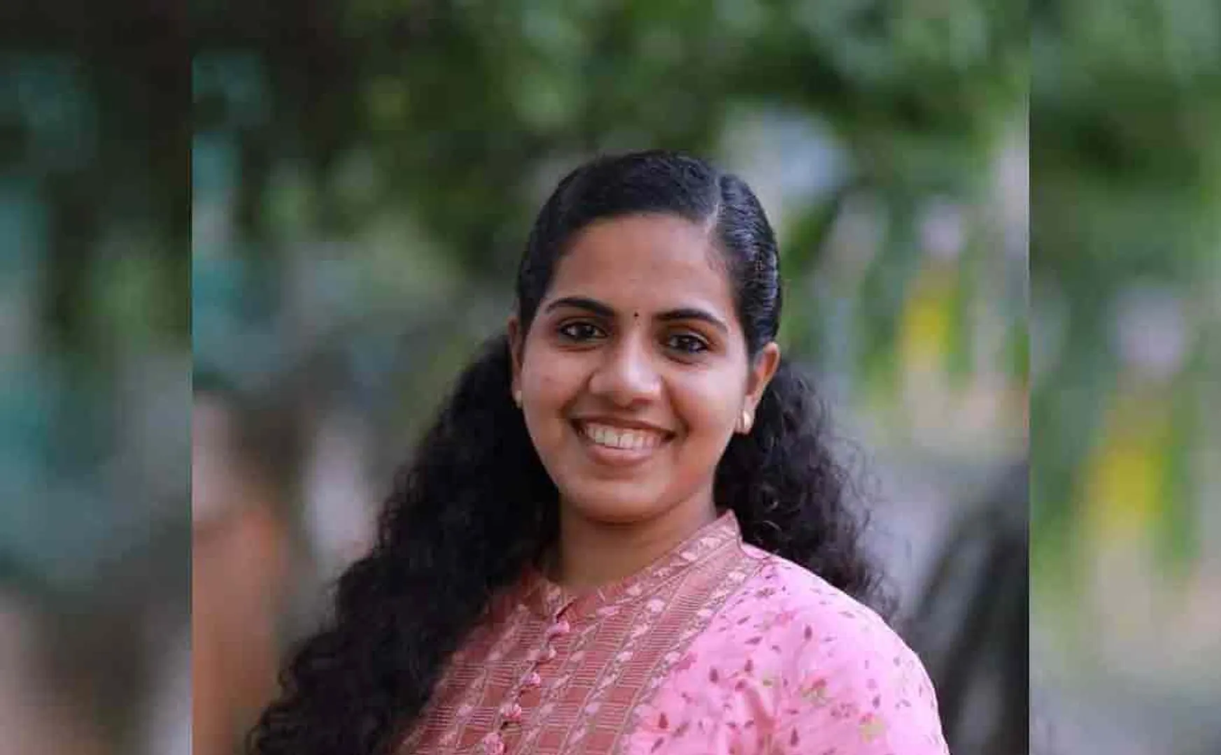 India's first 21-year-old female thiruvananthapuram mayor ..! College student to manage the corporation ..!