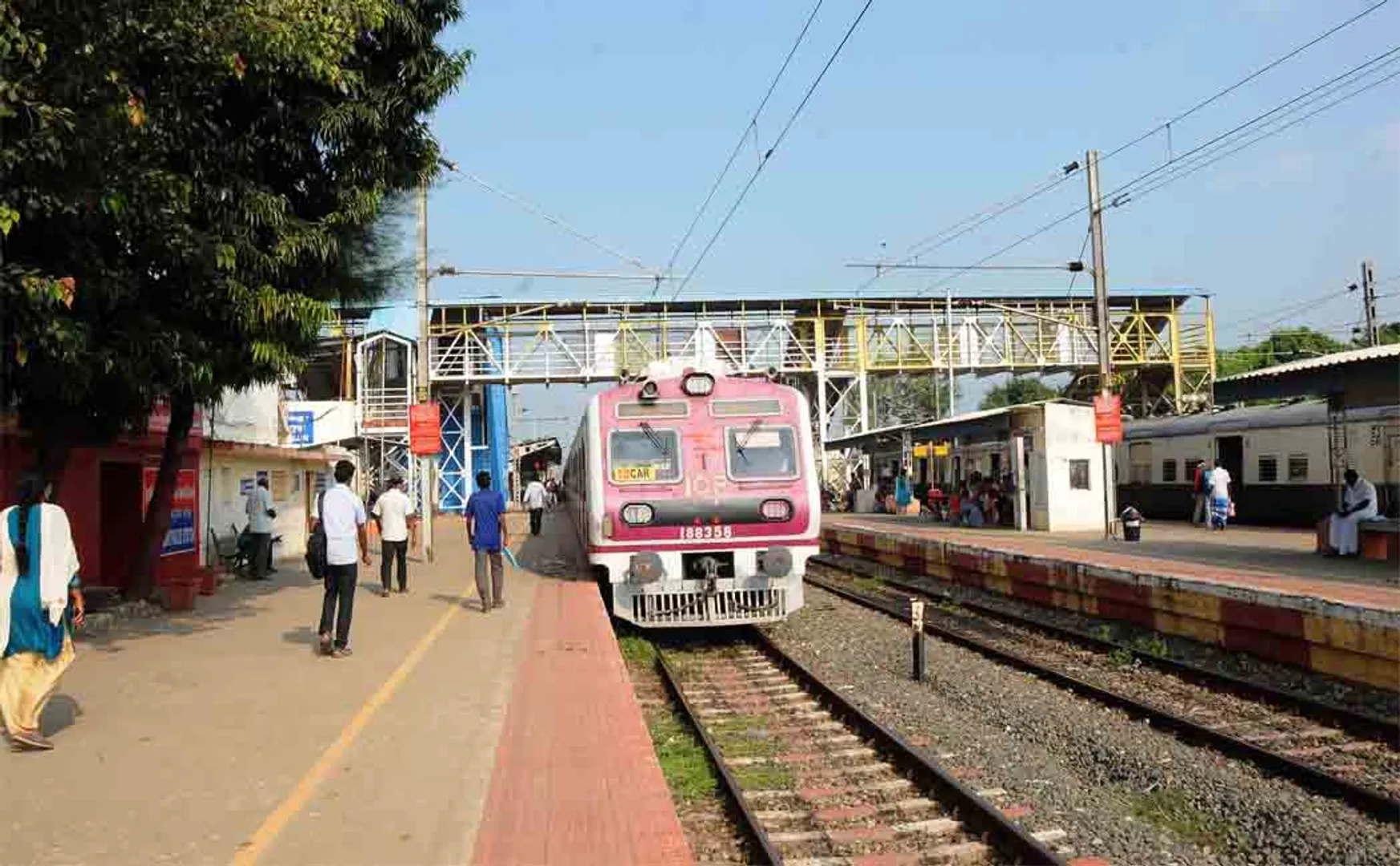 chennai local trains service southern railway announced 