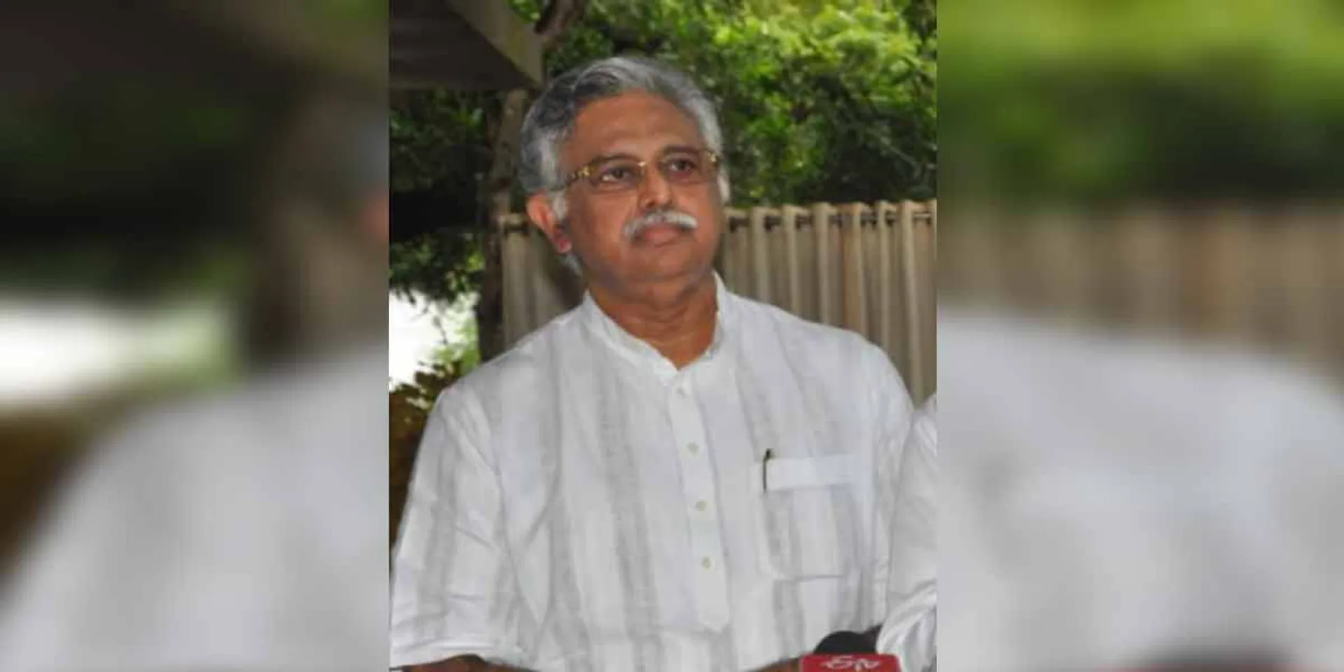  'Rajini in deep depression' -Arjuna Murthy tweet