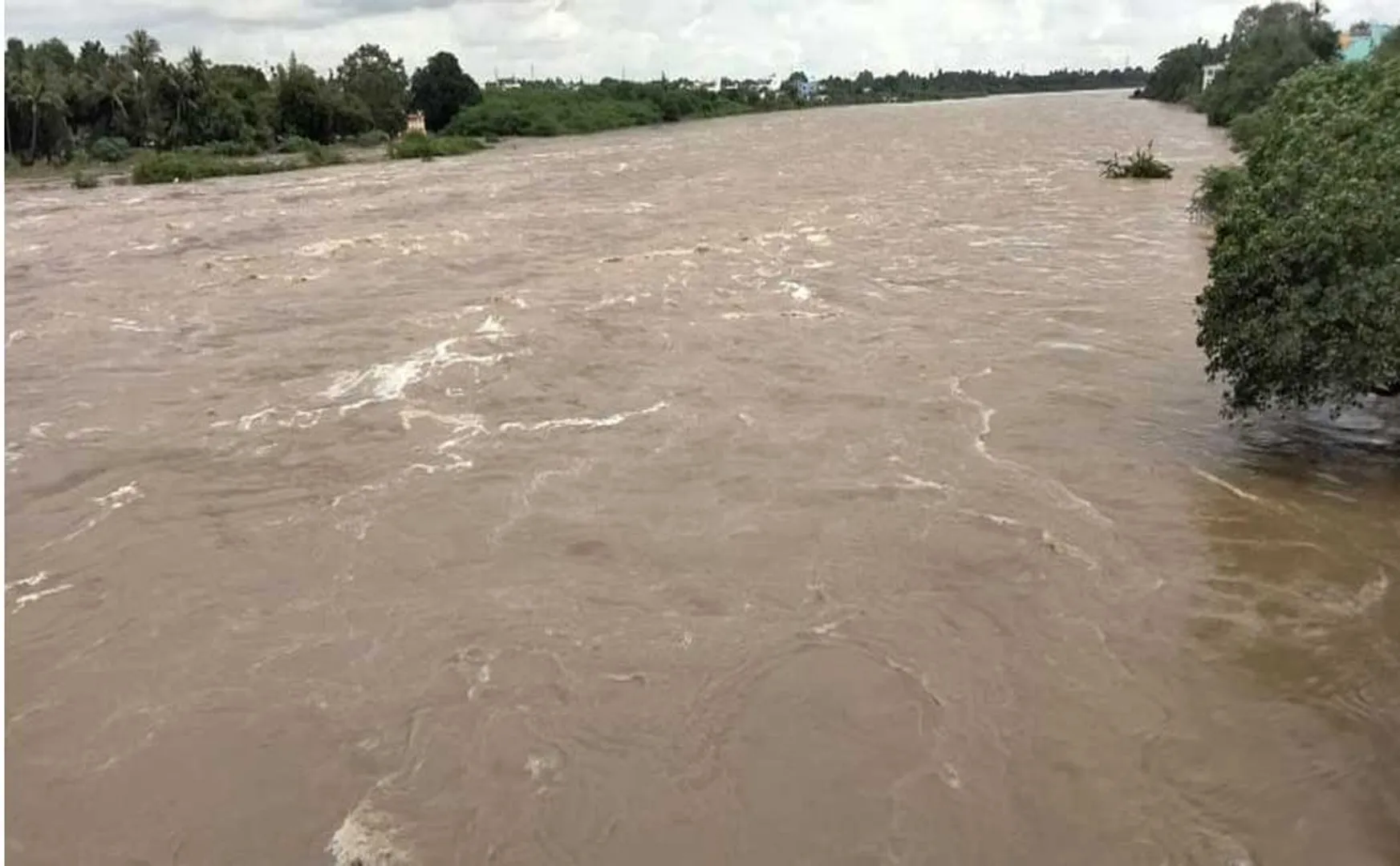 cuddalore district manimuktha river flood peoples 