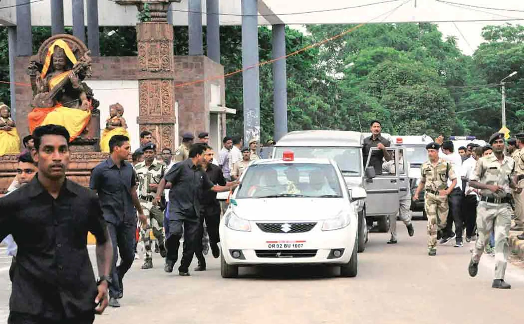 naveen patnaik security beefed up after a letter