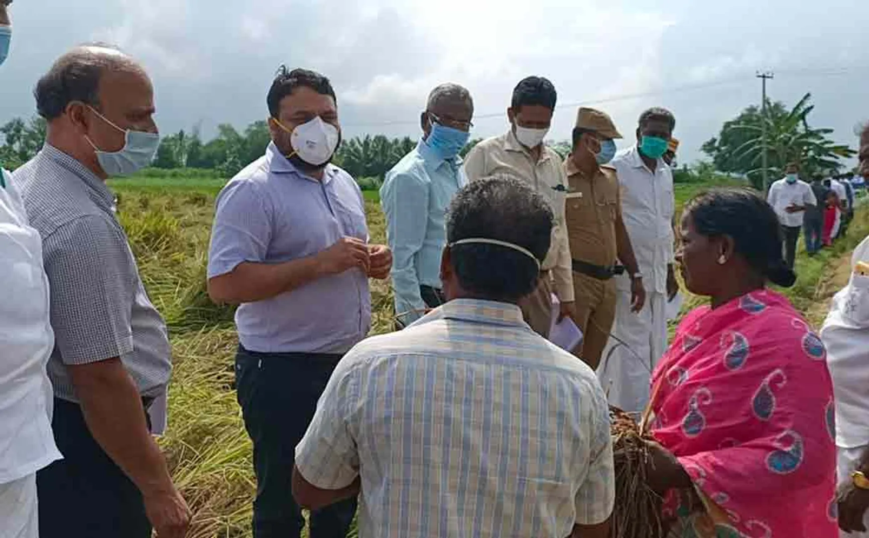 "Farmers affected by the rains will be provided relief soon" - Collector Chandrasekara Sagamuri